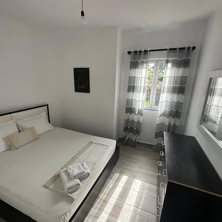 Private House For Rent بيت للعطل
